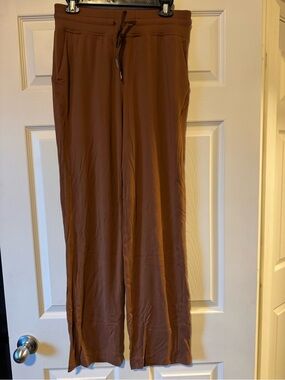 lululemon athletica Brown Comfy Pants